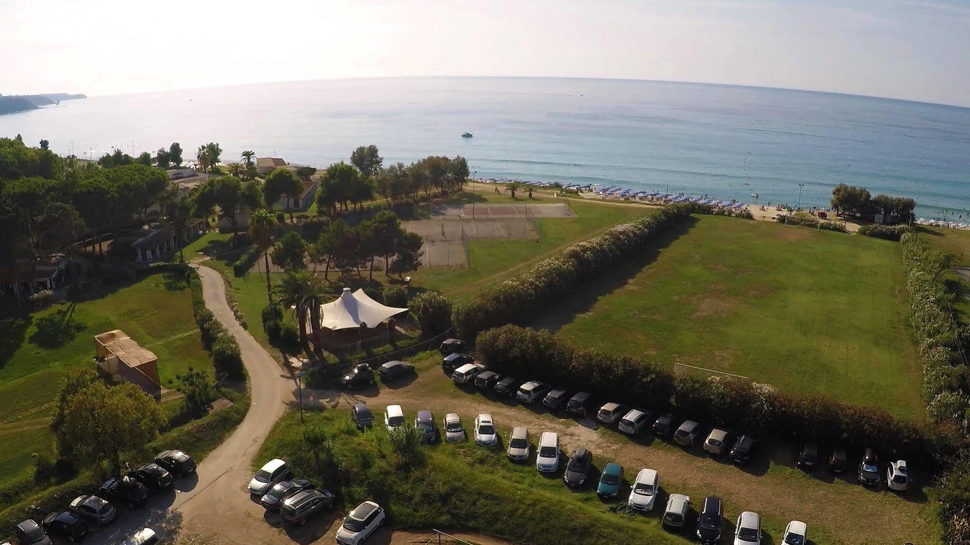 Villaggio Sabbie Bianche Zambrone Buitenkant foto