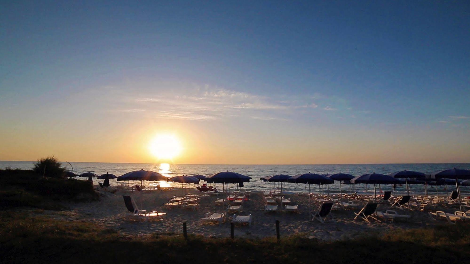 Villaggio Sabbie Bianche Zambrone Buitenkant foto