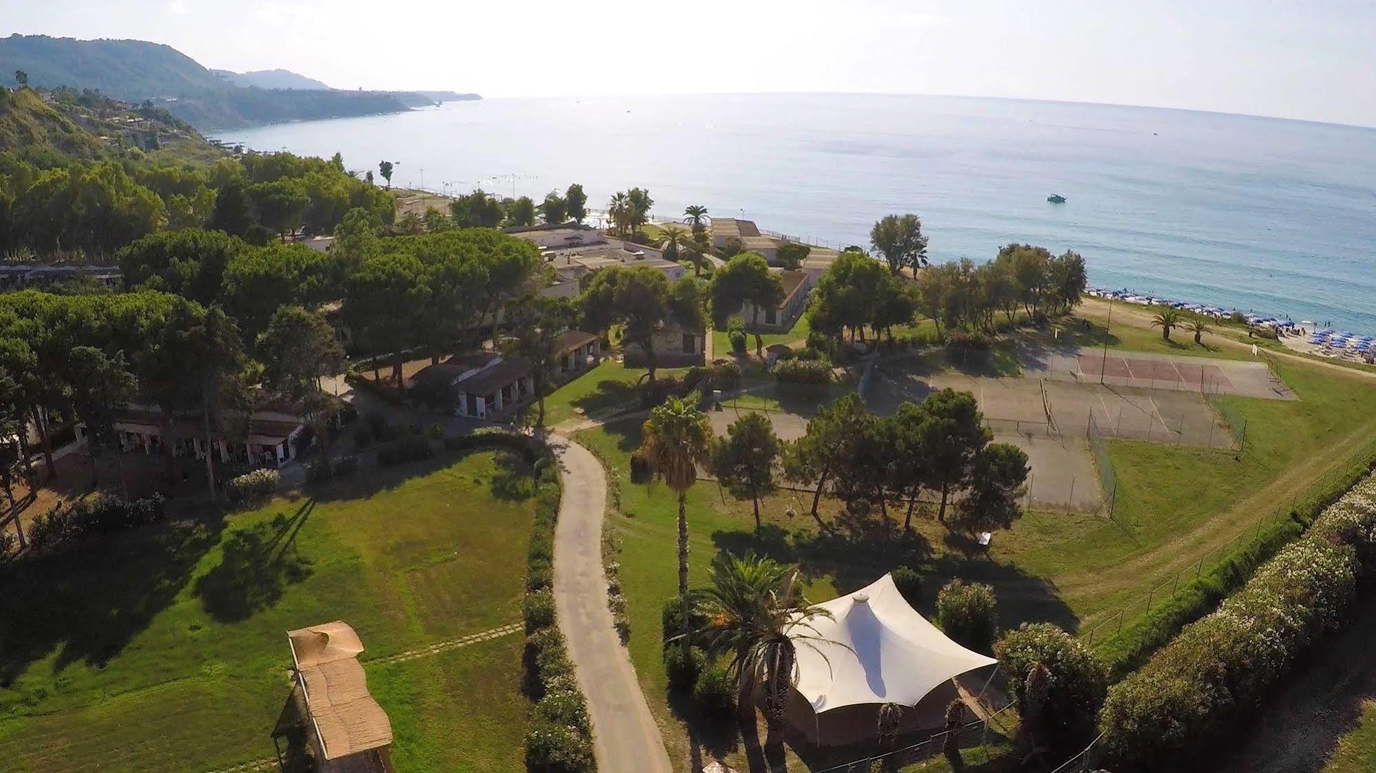 Villaggio Sabbie Bianche Zambrone Buitenkant foto